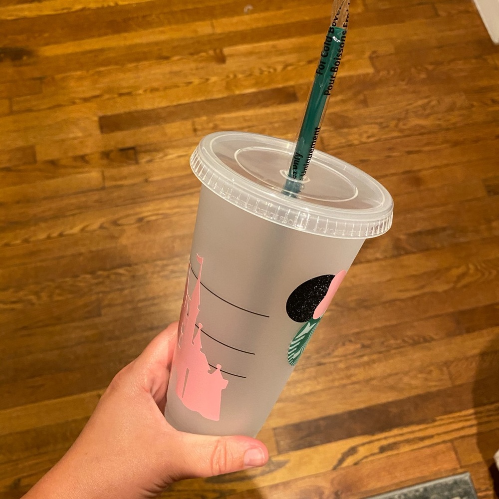 Disney Starbucks cup - Picture 6 of 6